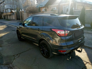 Ford Kuga foto 3