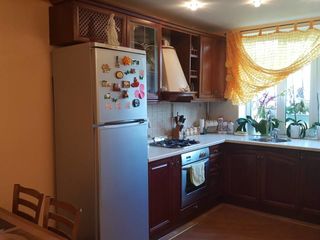 Apartament cu 3 odăi în chirie. foto 6