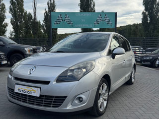 Renault Grand Scenic foto 1