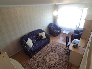 Apartament cu 2 camere, 56 m², Centru, Ungheni foto 4