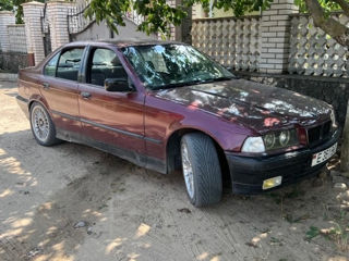 BMW 3 Series foto 3