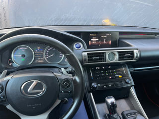 Lexus IS Series foto 7