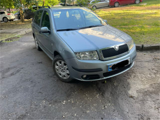 Skoda Fabia фото 1