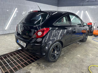 Opel Corsa foto 3