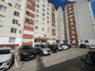 Apartament cu 2 camere, 75 m², Centru, Chișinău foto 20