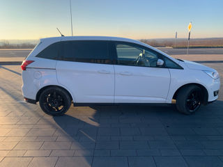 Ford Grand C-MAX foto 6