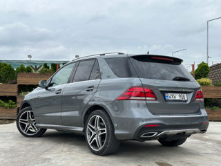 Mercedes Benz GLE -  Chirie Auto Chisinau