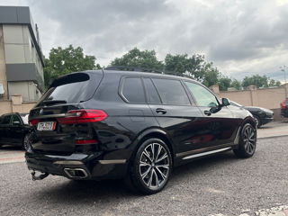 BMW X7 foto 3