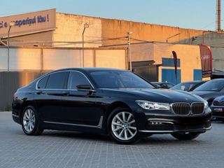 BMW 7 Series foto 2