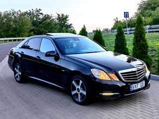 Mercedes E-Class foto 8