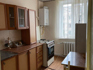 Apartament cu 2 camere, 60 m², Centru, Cahul