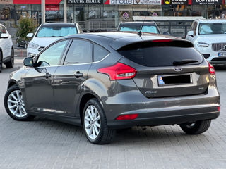 Ford Focus foto 3