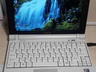 Netbook Zte Model: v60. Новый. 750 лей.