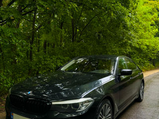 BMW 5 Series foto 1