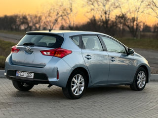 Toyota Auris foto 7