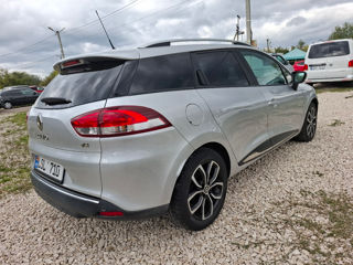 Renault Clio foto 6