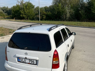 Opel Astra foto 4