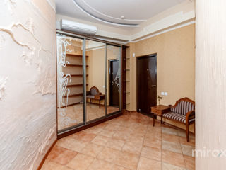 Apartament cu 2 camere, 80 m², Botanica, Chișinău foto 11