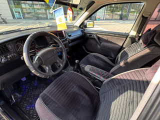 Volkswagen Vento foto 7