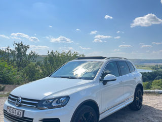 Volkswagen Touareg foto 2