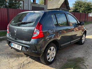 Dacia Sandero foto 4