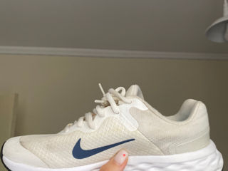 Кроссовки Nike Revolution 6, размер 35.5/ 22.5 см foto 3