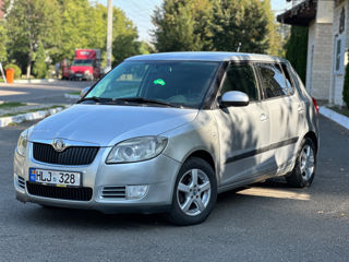 Skoda Fabia foto 3