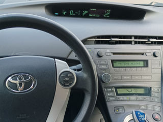 Toyota Prius foto 4