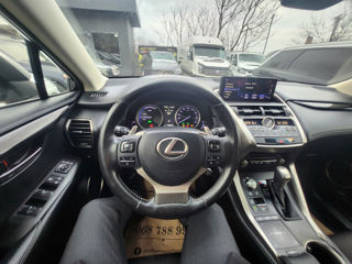 Lexus NX Series foto 20