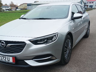 Opel Insignia foto 2