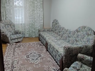 Apartament cu 3 camere, 68 m², Centru, Edineț