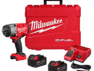 Аккумуляторный гайковерт Milwaukee 2967-22