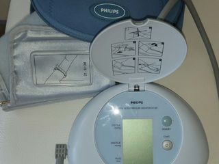 Tонометр электронный с измерением пульса Philips 500lei foto 1