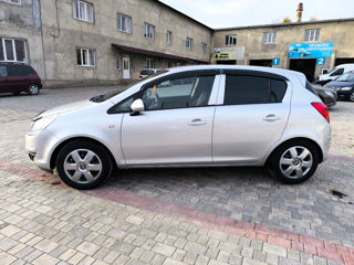 Opel Corsa foto 4