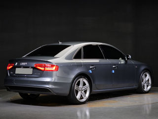 Audi A4 foto 2