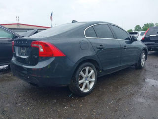 Volvo S60 foto 7