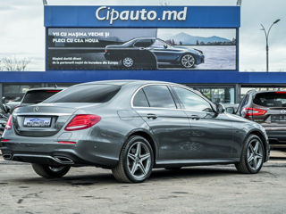 Mercedes E-Class foto 2