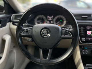 Skoda Superb foto 10