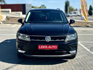 Volkswagen Tiguan foto 2