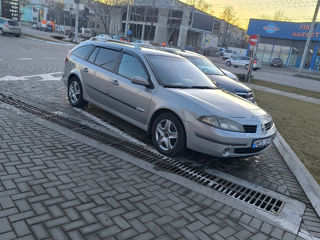 Renault Laguna foto 2