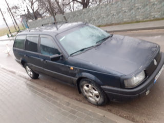 Volkswagen Passat foto 2