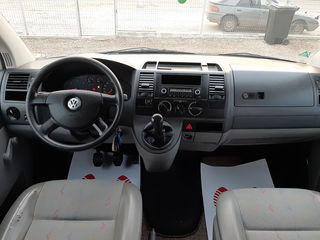 Volkswagen Transporter T 5 foto 5