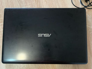 Asus x502c foto 3