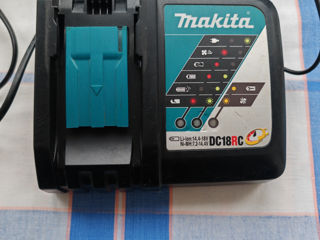 Makita DC18RC