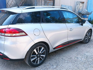 Renault Clio foto 4