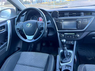 Toyota Auris foto 5