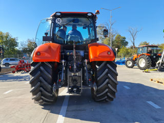 Kubota M7 foto 3