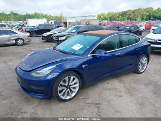 Tesla Model 3 foto 3