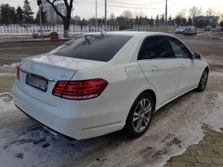 Mercedes E-Class foto 6