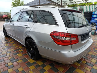 Mercedes E-Class фото 3